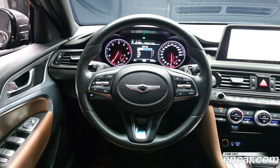 Genesis G70 2019 2.0 автомат (гидро), фото 19 Genesis G70 2019 2.0 автомат (гидро), фото 19