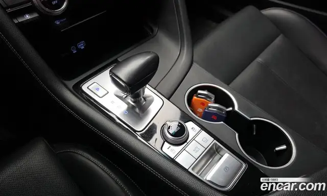 Genesis G70 2019 2.0 автомат (гидро), миниатюра 12