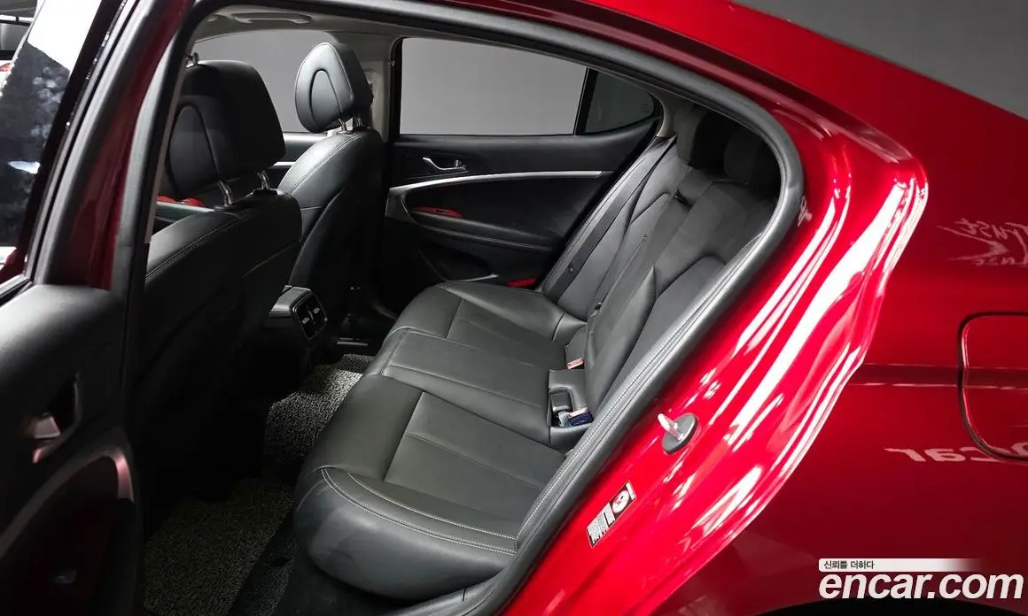 Genesis G70 2019 2.0 автомат (гидро), фото 16