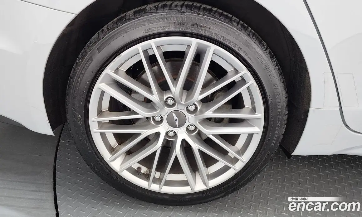 Genesis G70 2020 2.0 автомат (гидро), фото 5 Genesis G70 2020 2.0 автомат (гидро), фото 5
