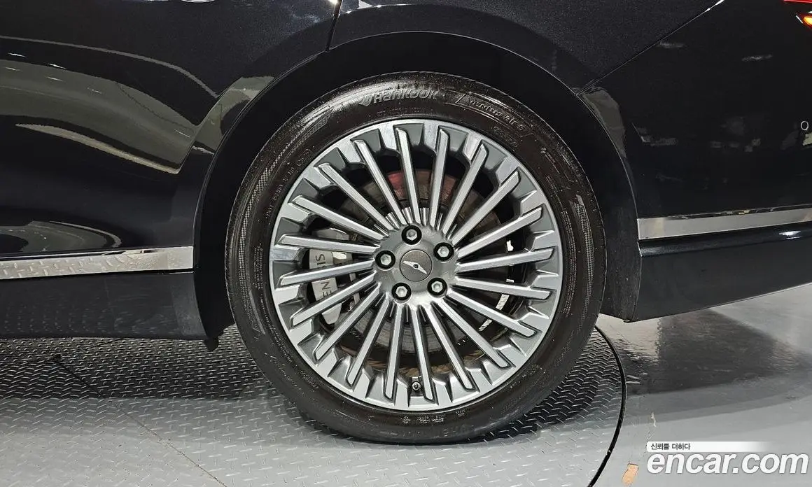 Genesis G80 2023 0.2 автомат (гидро), фото 7