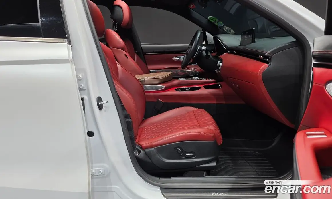 Genesis GV70 2021 2.2 автомат (гидро), фото 16