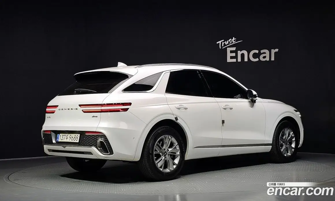 Genesis GV70 2022 2.5 автомат (гидро), фото 2 Genesis GV70 2022 2.5 автомат (гидро), фото 2