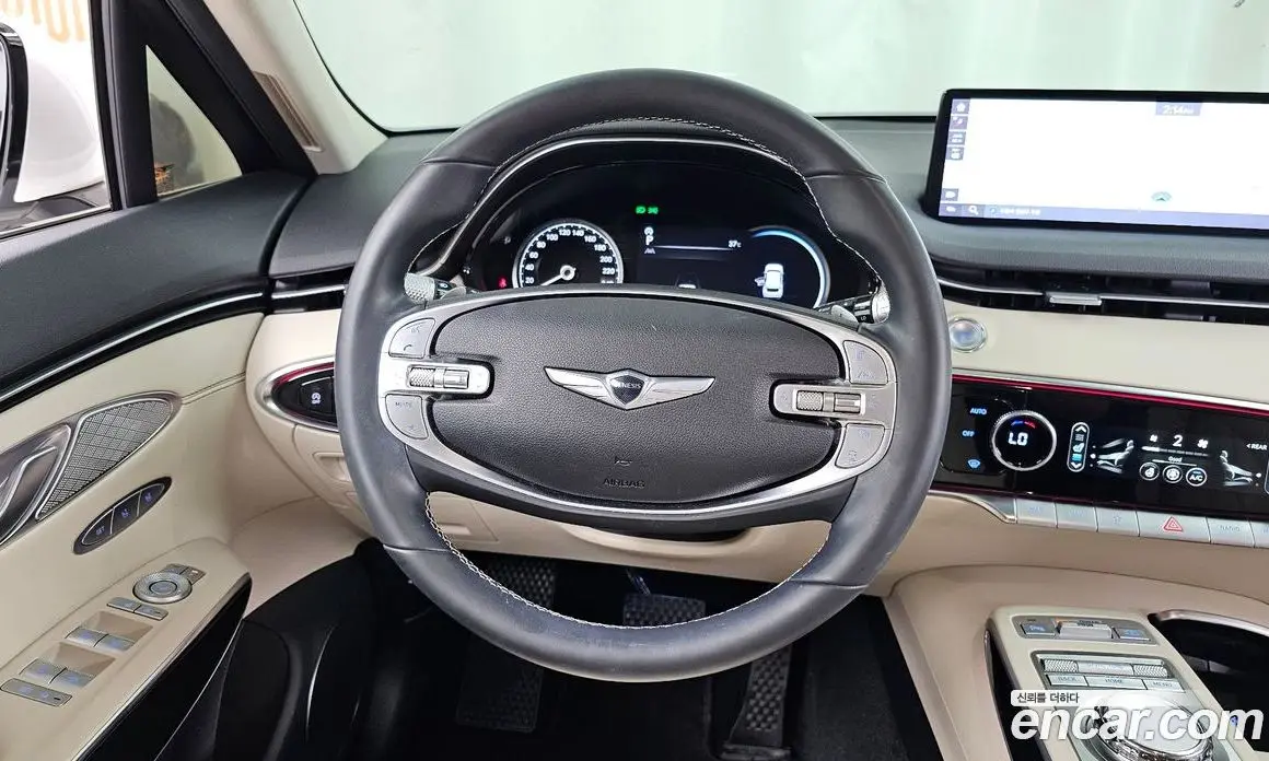 Genesis GV70 2022 2.5 автомат (гидро), фото 19 Genesis GV70 2022 2.5 автомат (гидро), фото 19