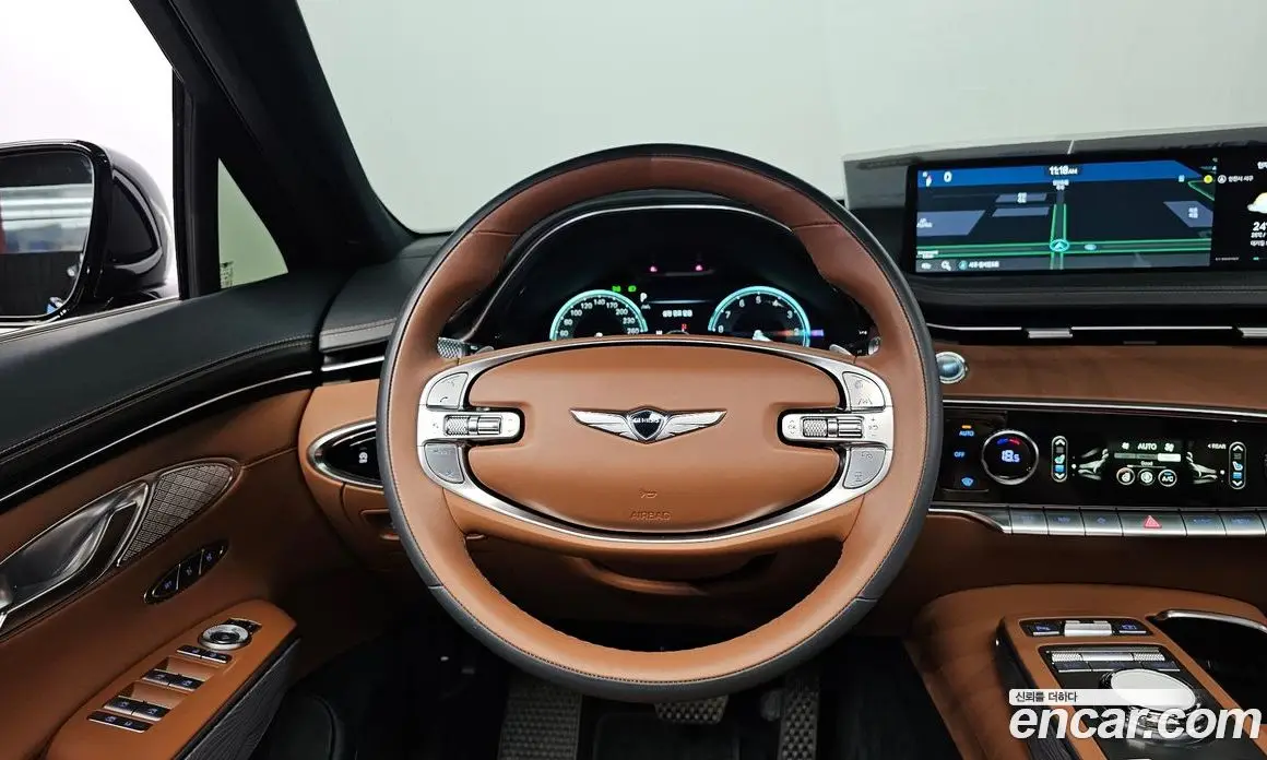 Genesis GV70 2023 2.5 автомат (гидро), фото 18 Genesis GV70 2023 2.5 автомат (гидро), фото 18