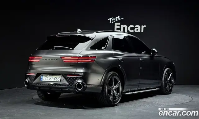 Genesis GV70, 2023, 47 997 км