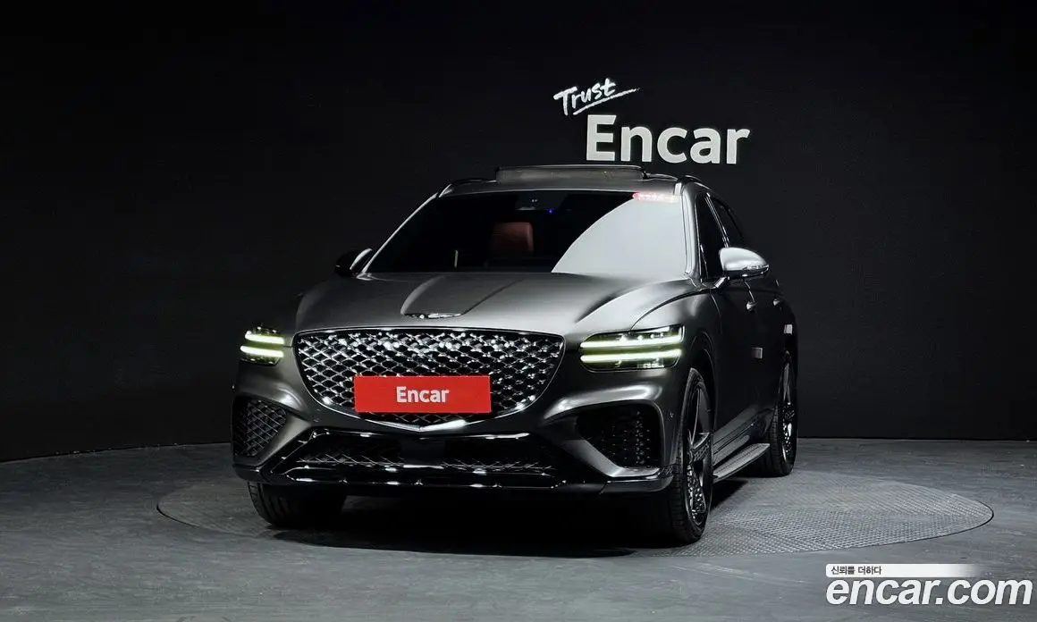 Genesis GV70 2023 2.5 автомат (гидро), фото 2 Genesis GV70 2023 2.5 автомат (гидро), фото 2