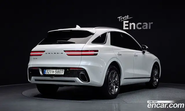 Genesis GV70 2023 2.5 автомат (гидро), миниатюра 2 Genesis GV70 2023 2.5 автомат (гидро), миниатюра 2