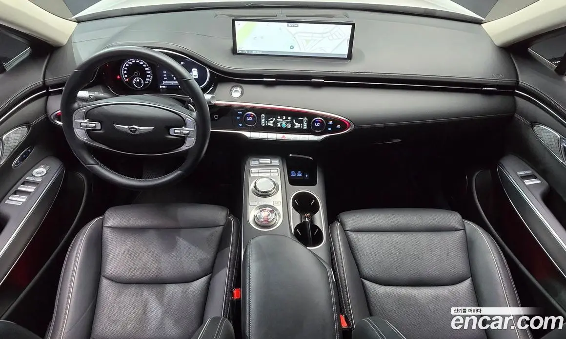 Genesis GV70 2023 2.5 автомат (гидро), фото 10 Genesis GV70 2023 2.5 автомат (гидро), фото 10