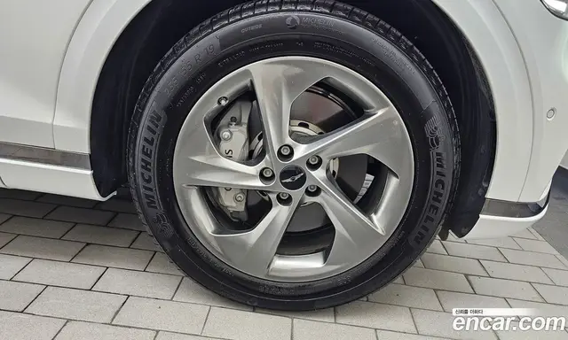 Genesis GV70 2025 2.5 автомат (гидро), миниатюра 7