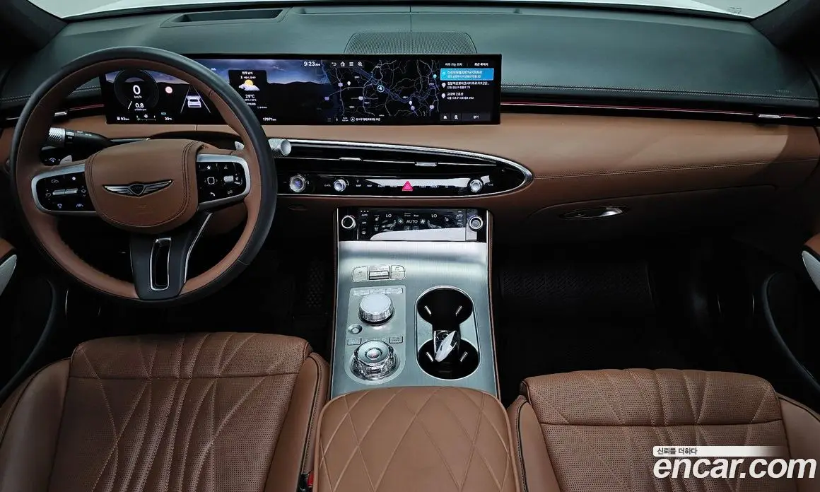Genesis GV70 2025 2.5 автомат (гидро), фото 10
