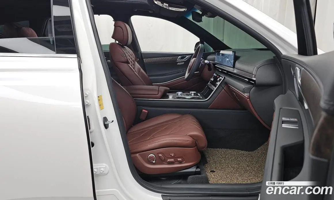 Genesis GV80 2024 2.5 автомат (гидро), фото 17 Genesis GV80 2024 2.5 автомат (гидро), фото 17
