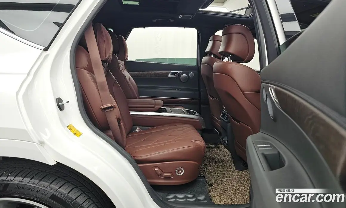 Genesis GV80 2024 2.5 автомат (гидро), фото 18 Genesis GV80 2024 2.5 автомат (гидро), фото 18