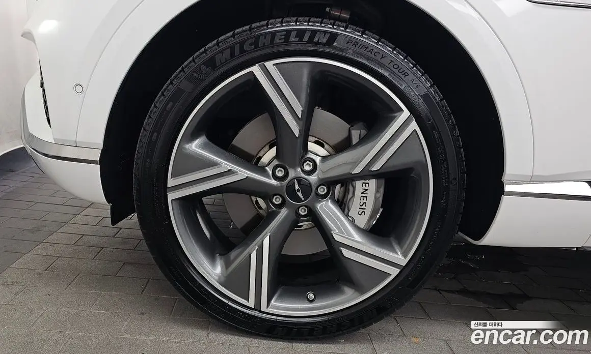 Genesis GV80 2024 2.5 автомат (гидро), фото 5 Genesis GV80 2024 2.5 автомат (гидро), фото 5