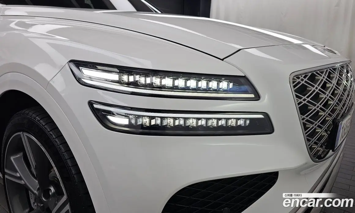 Genesis GV80 2024 2.5 автомат (гидро), фото 8 Genesis GV80 2024 2.5 автомат (гидро), фото 8