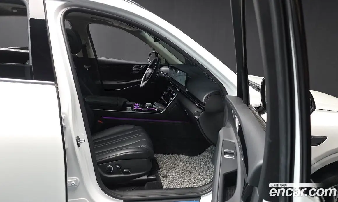 Genesis GV80 2025 2.5 автомат (гидро), фото 17 Genesis GV80 2025 2.5 автомат (гидро), фото 17