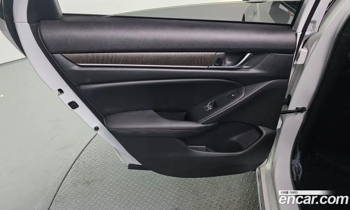 Honda Accord 2018 2.0 автомат (гидро), фото 15 Honda Accord 2018 2.0 автомат (гидро), фото 15