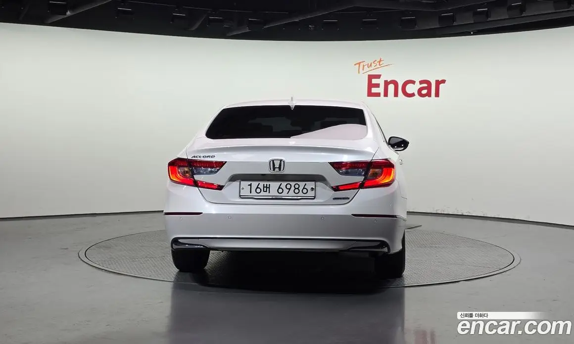 Honda Accord 2018 2.0 автомат (гидро), фото 4 Honda Accord 2018 2.0 автомат (гидро), фото 4