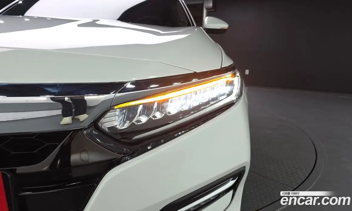 Honda Accord 2018 2.0 автомат (гидро), фото 8 Honda Accord 2018 2.0 автомат (гидро), фото 8
