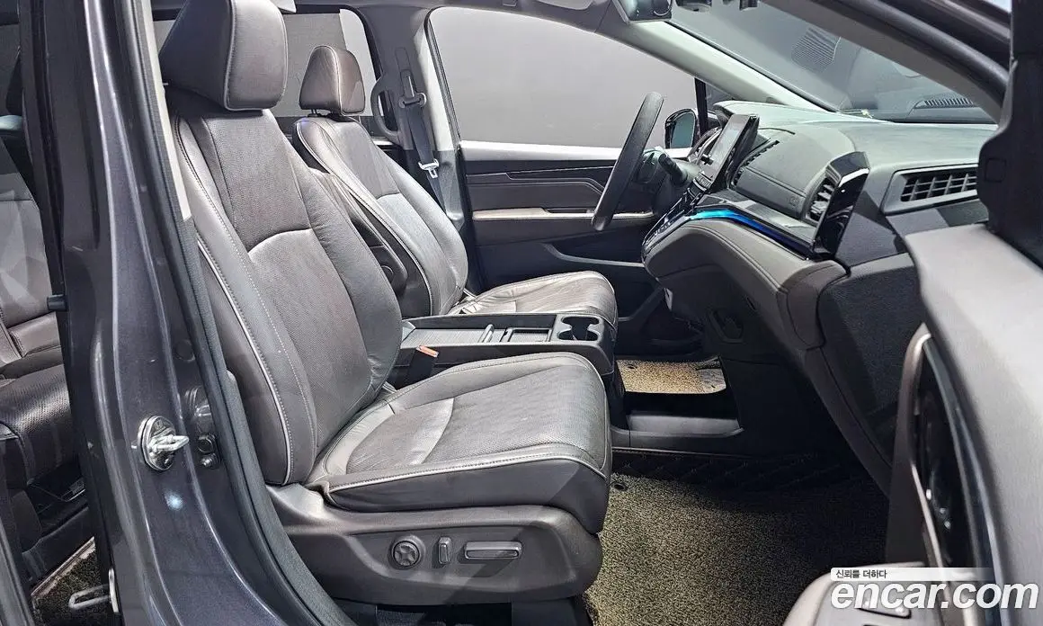 Honda Odyssey 2021 3.5 автомат (гидро), фото 17 Honda Odyssey 2021 3.5 автомат (гидро), фото 17