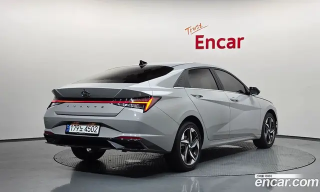 Hyundai Avante 2022 1.6 автомат (гидро), миниатюра 2
