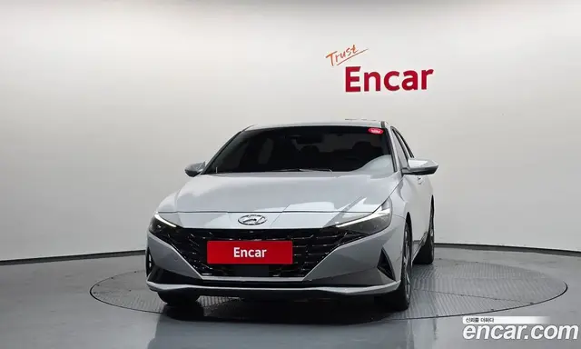 Hyundai Avante 2022 1.6 автомат (гидро), миниатюра 3
