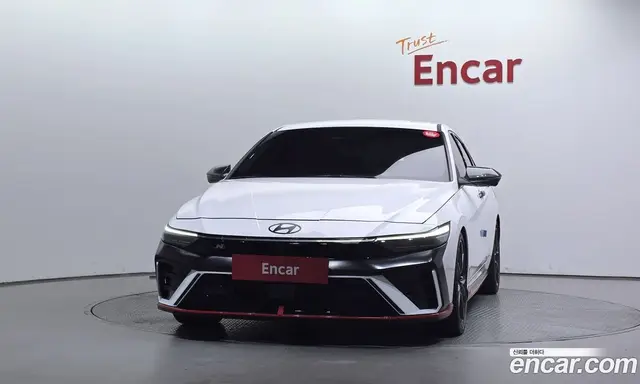 Hyundai Avante 2024 2.0 автомат (гидро), миниатюра 3