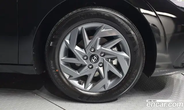 Hyundai Avante 2025 1.6 автомат (гидро), миниатюра 7