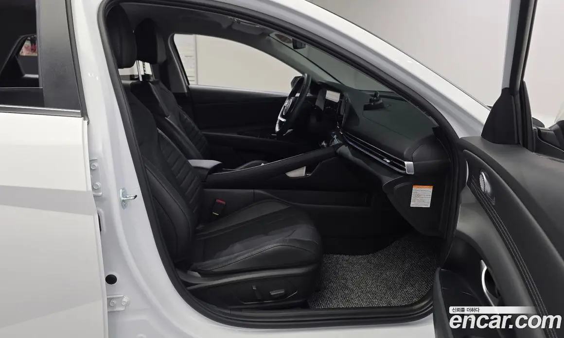 Hyundai Avante 2025 1.6 автомат (гидро), фото 16 Hyundai Avante 2025 1.6 автомат (гидро), фото 16
