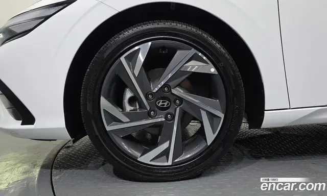 Hyundai Avante 2025 1.6 автомат (гидро), миниатюра 5 Hyundai Avante 2025 1.6 автомат (гидро), миниатюра 5