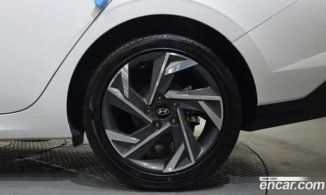 Hyundai Avante 2025 1.6 автомат (гидро), миниатюра 7 Hyundai Avante 2025 1.6 автомат (гидро), миниатюра 7