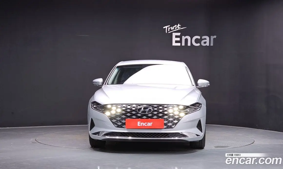 Hyundai Grandeur 2020 3.0 автомат (гидро), фото 3