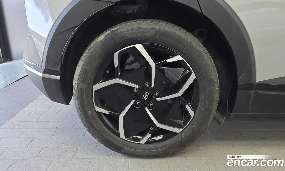 Hyundai Ioniq 5 2024 0.1 автомат (гидро), фото 5 Hyundai Ioniq 5 2024 0.1 автомат (гидро), фото 5