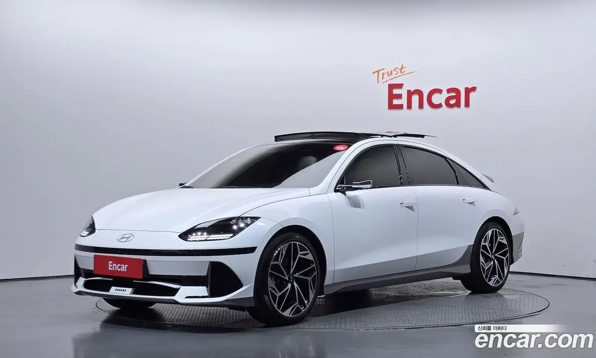 Hyundai Ioniq 6 2022 0.1 автомат (гидро), фото 1 Hyundai Ioniq 6 2022 0.1 автомат (гидро), фото 1