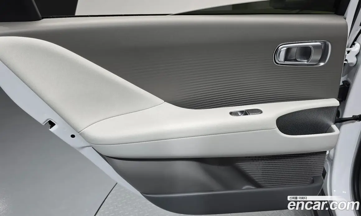 Hyundai Ioniq 6 2022 0.1 автомат (гидро), фото 15 Hyundai Ioniq 6 2022 0.1 автомат (гидро), фото 15