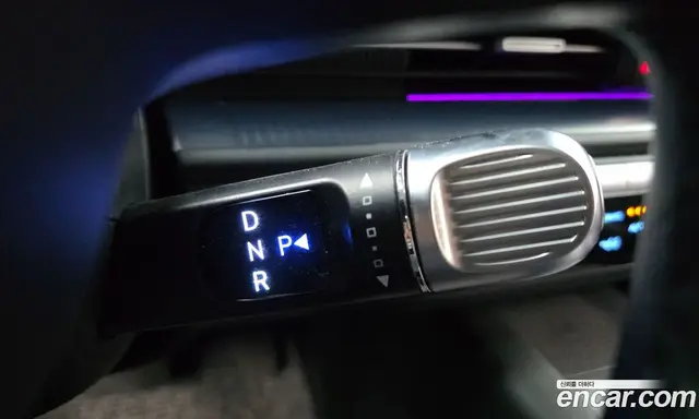 Hyundai Ioniq 6 2023 0.1 автомат (гидро), миниатюра 11