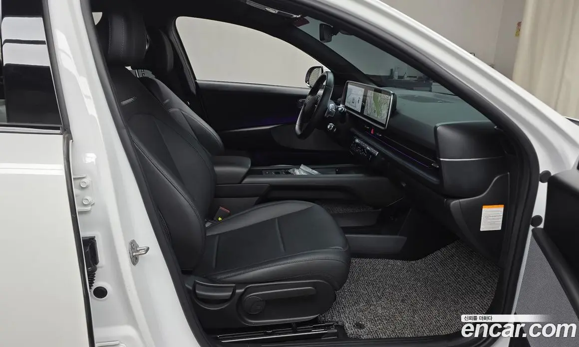 Hyundai Ioniq 6 2023 0.1 автомат (гидро), фото 16