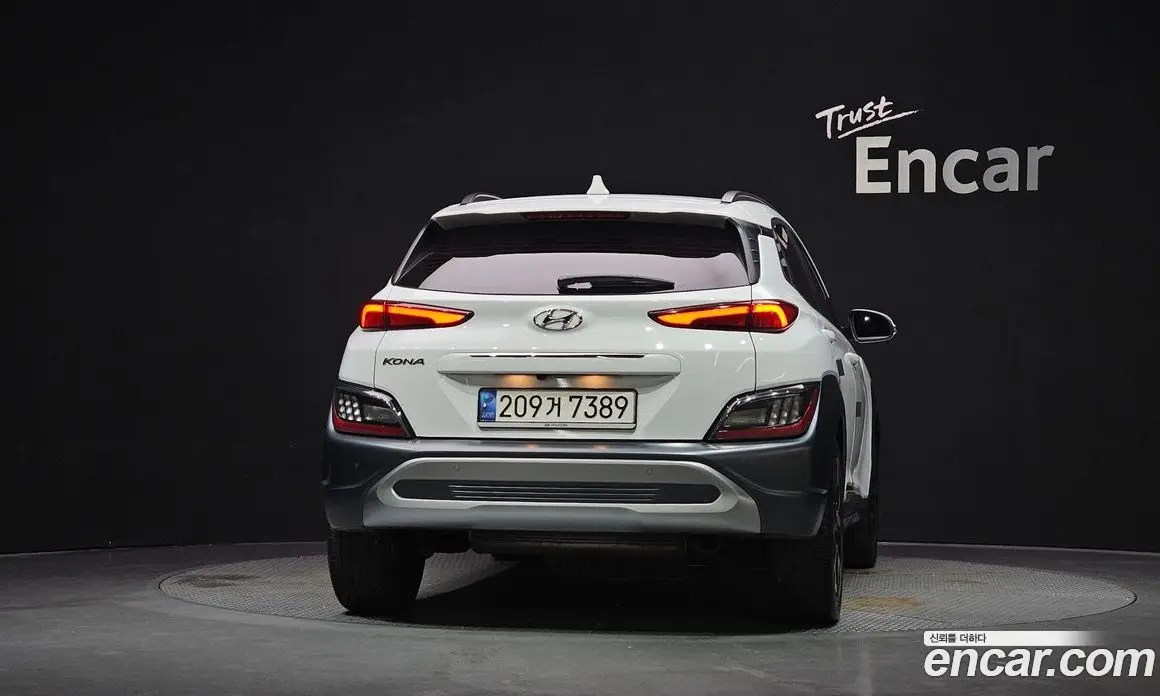 Hyundai Kona 2022 1.6 автомат (гидро), фото 3