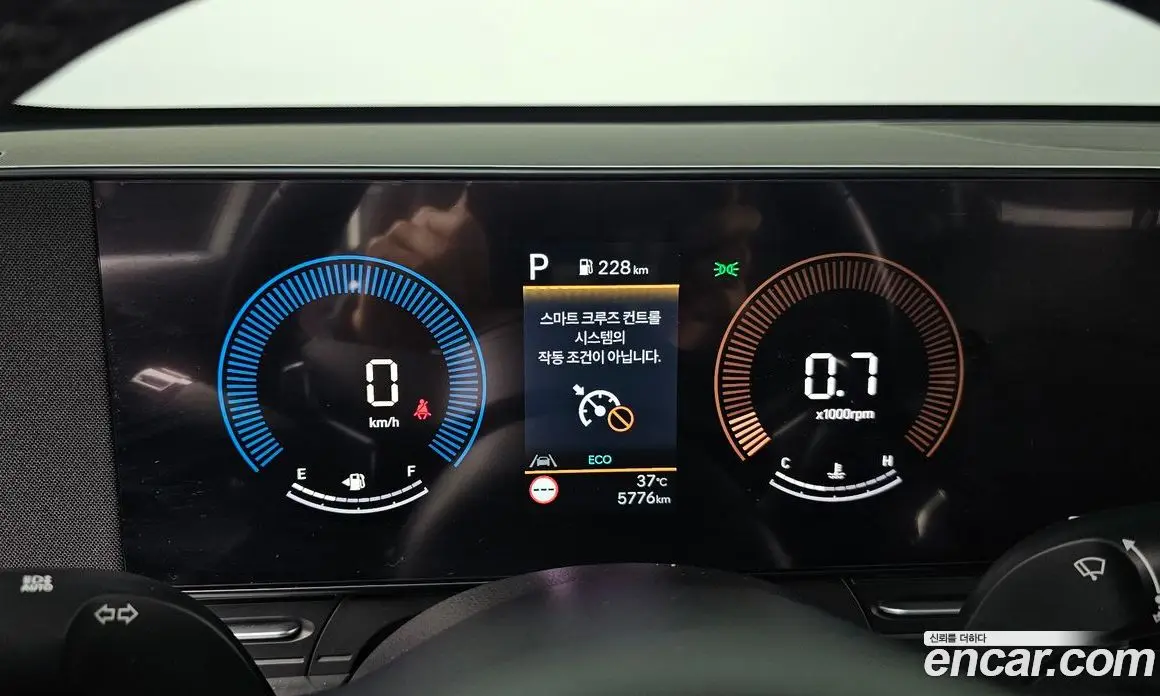 Hyundai Kona 2025 1.6 автомат (гидро), фото 11