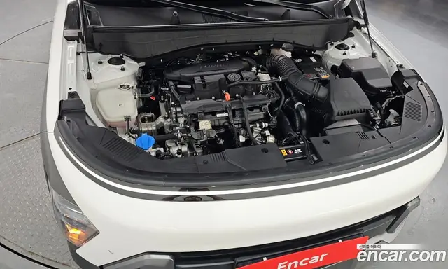 Hyundai Kona 2025 1.6 автомат (гидро), миниатюра 6
