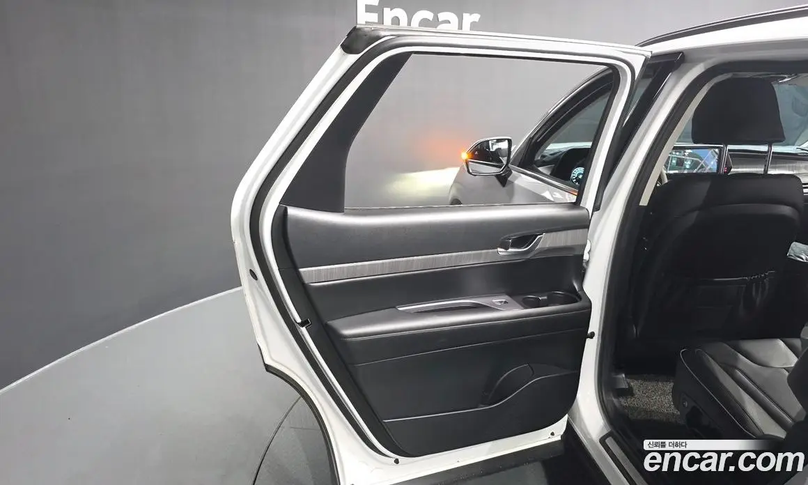 Hyundai Palisade 2023 2.2 автомат (гидро), фото 15