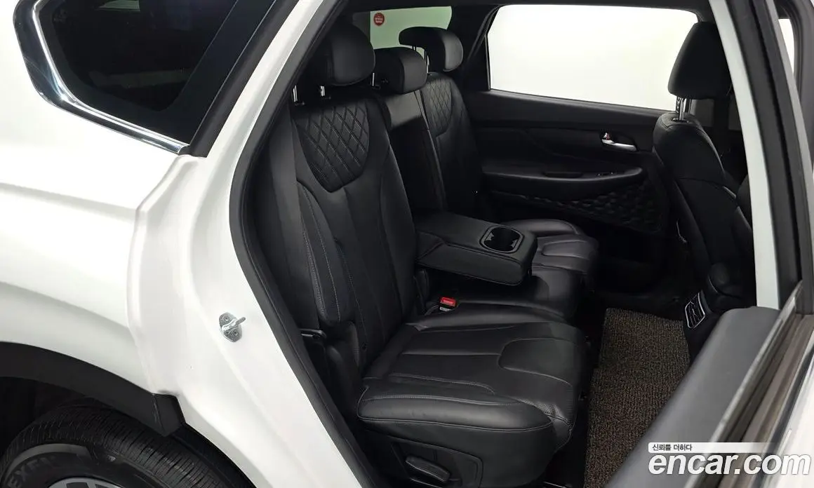 Hyundai Santa Fe 2022 1.6 автомат (гидро), фото 17 Hyundai Santa Fe 2022 1.6 автомат (гидро), фото 17