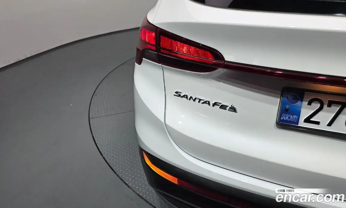 Hyundai Santa Fe 2022 1.6 автомат (гидро), фото 9 Hyundai Santa Fe 2022 1.6 автомат (гидро), фото 9