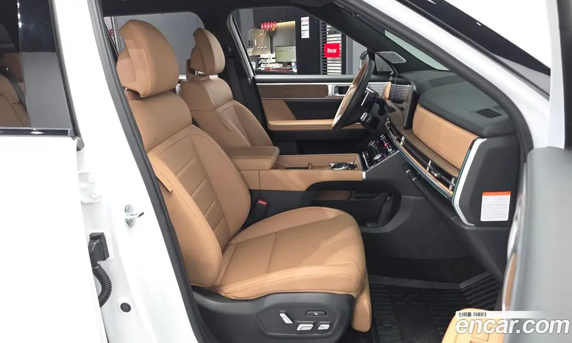 Hyundai Santa Fe 2024 1.6 автомат (гидро), фото 17