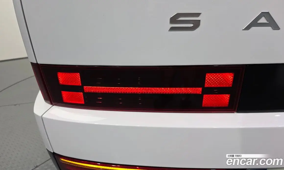 Hyundai Santa Fe 2024 1.6 автомат (гидро), фото 9