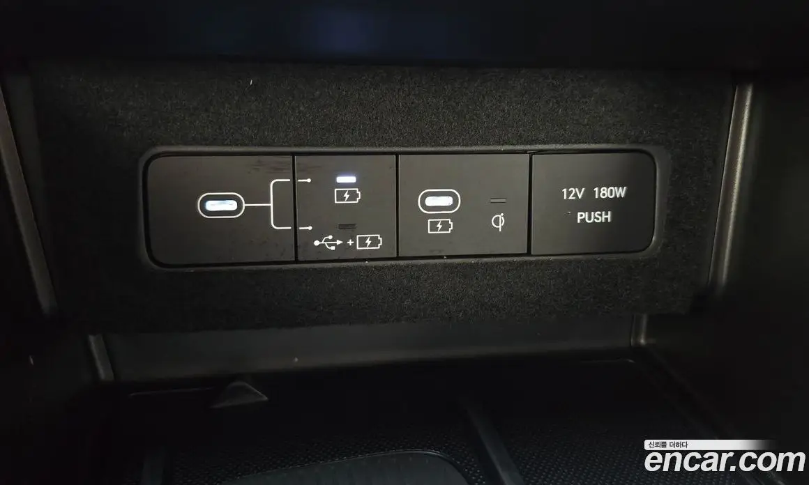 Hyundai Sonata 2023 1.6 автомат (гидро), фото 19