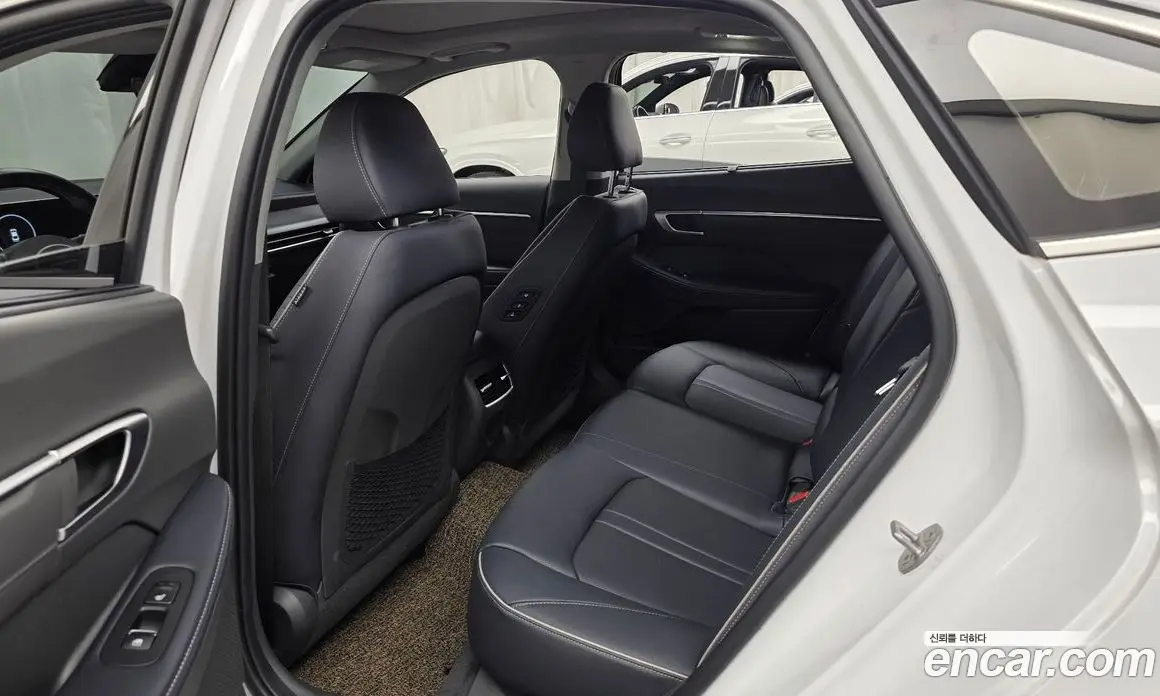 Hyundai Sonata 2023 1.6 автомат (гидро), фото 16 Hyundai Sonata 2023 1.6 автомат (гидро), фото 16