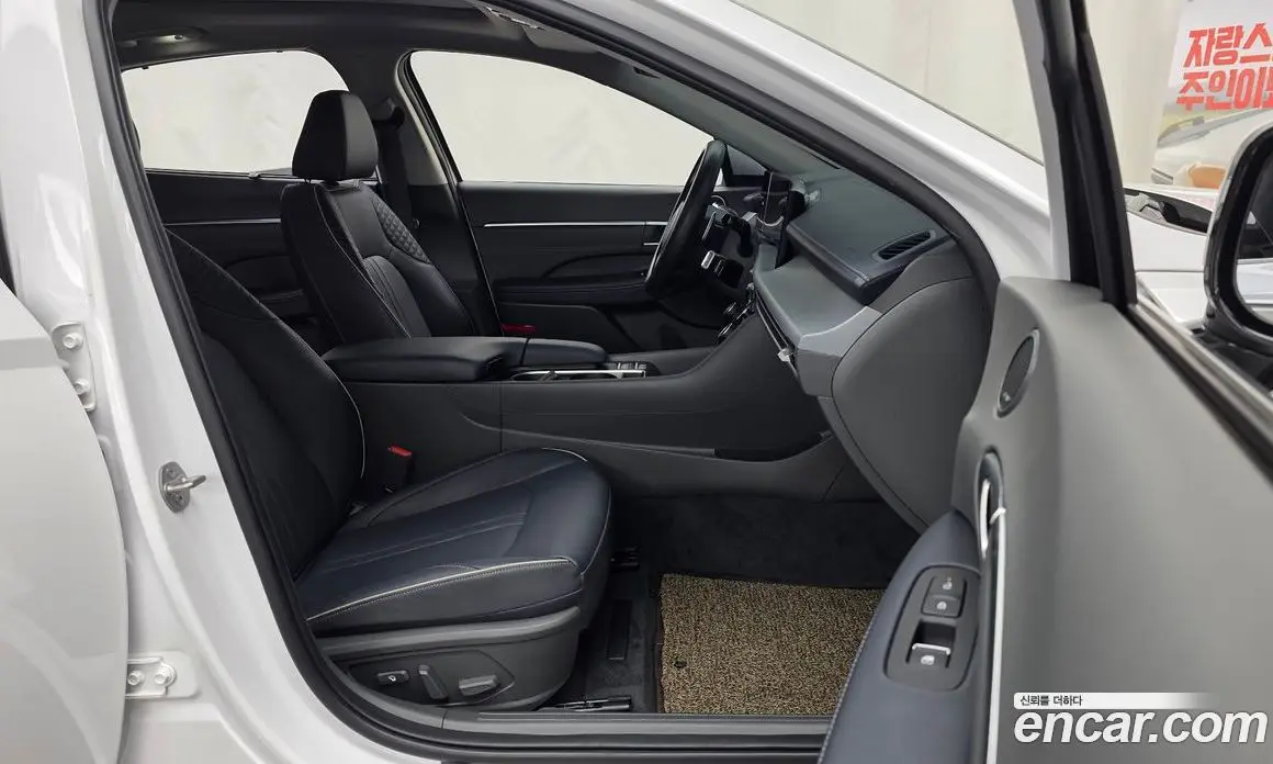 Hyundai Sonata 2023 1.6 автомат (гидро), фото 17 Hyundai Sonata 2023 1.6 автомат (гидро), фото 17
