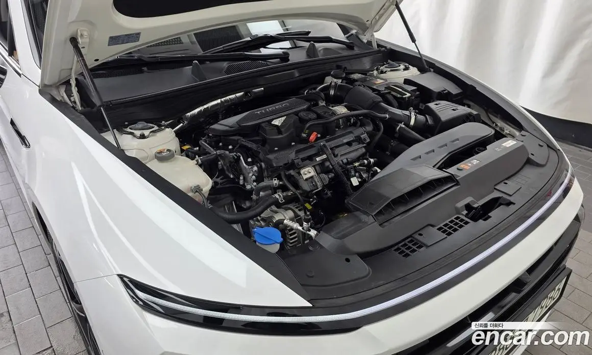 Hyundai Sonata 2023 1.6 автомат (гидро), фото 6 Hyundai Sonata 2023 1.6 автомат (гидро), фото 6