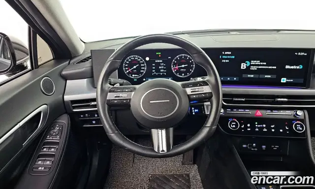 Hyundai Sonata 2024 2.0 автомат (гидро), миниатюра 12